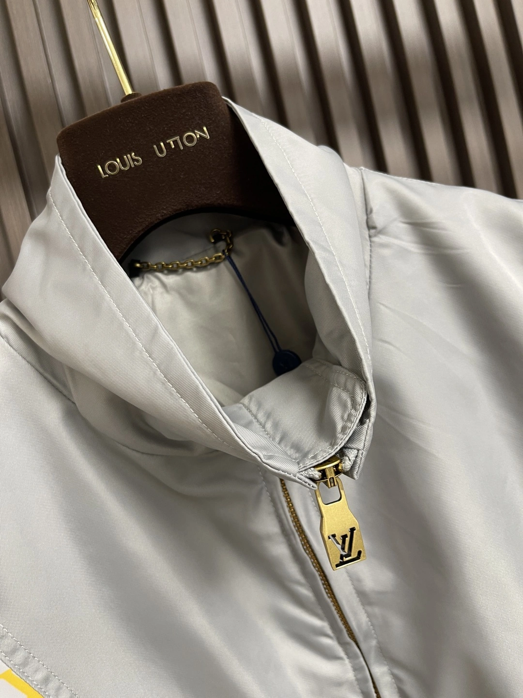 wg.luxury - 8V oversize item:E-F026H1230